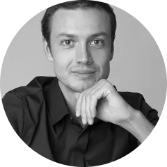 Портрет: Андрей Заруев